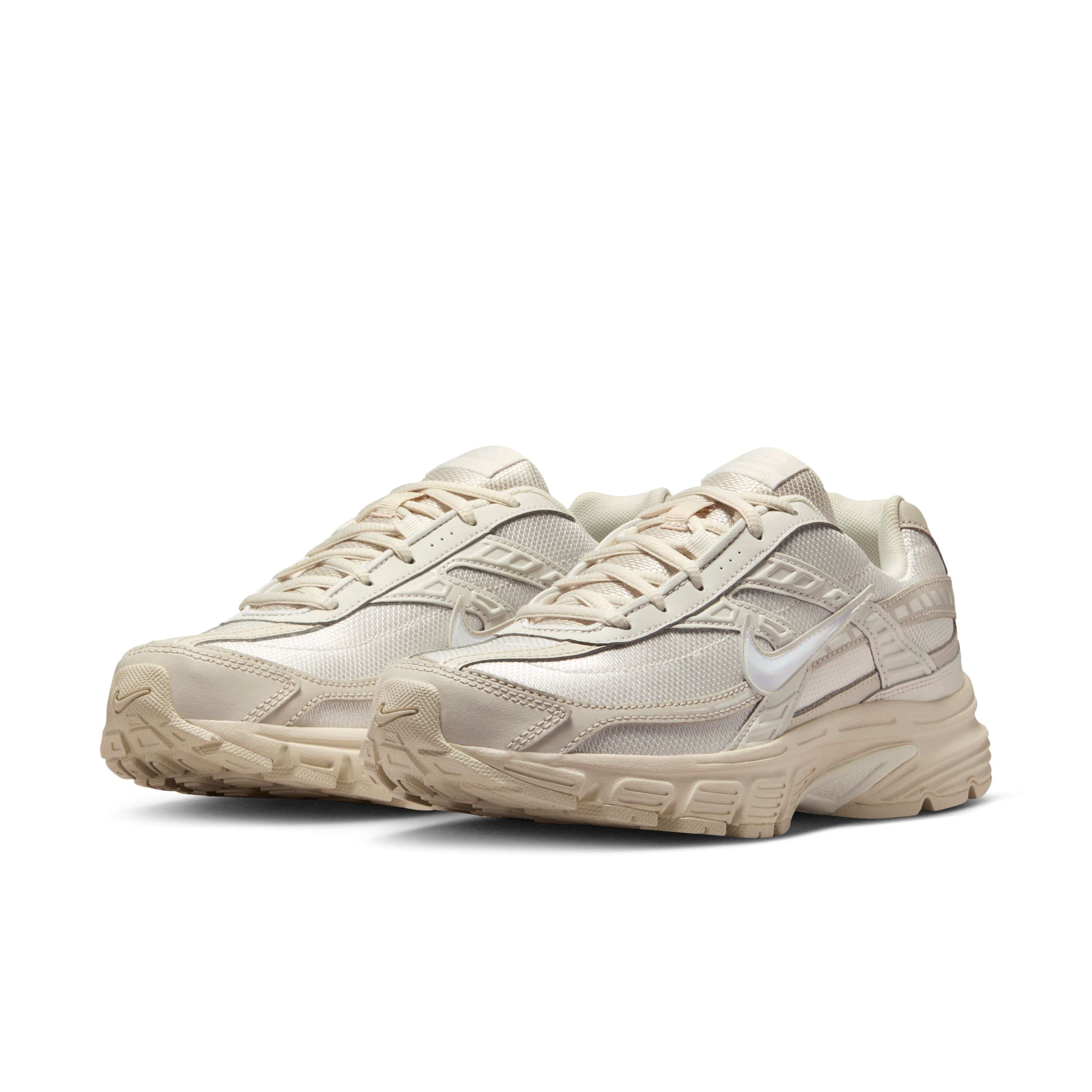 Nike Initiator
