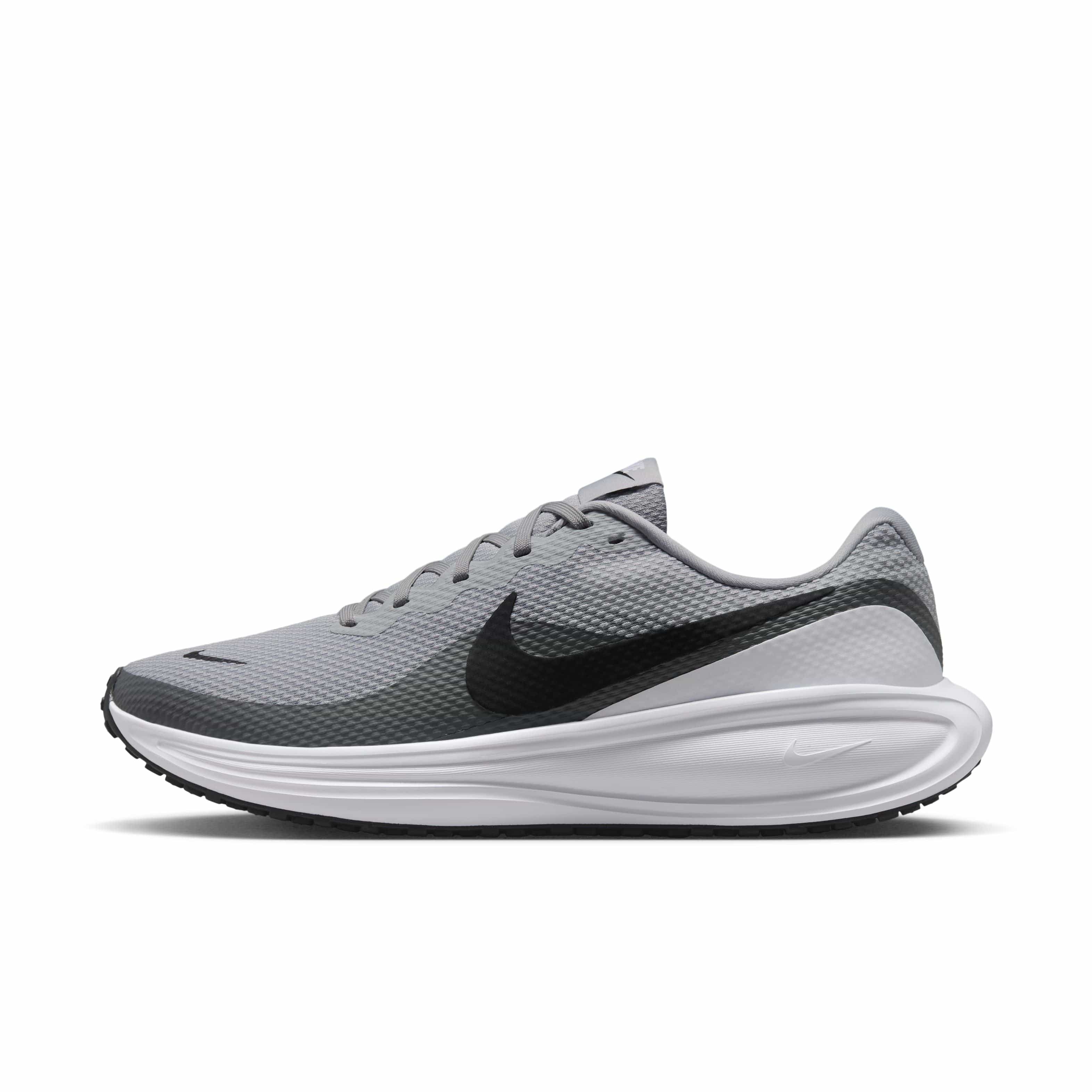 Nike Revolution 8