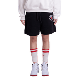 Black Shorts Chicago pulls