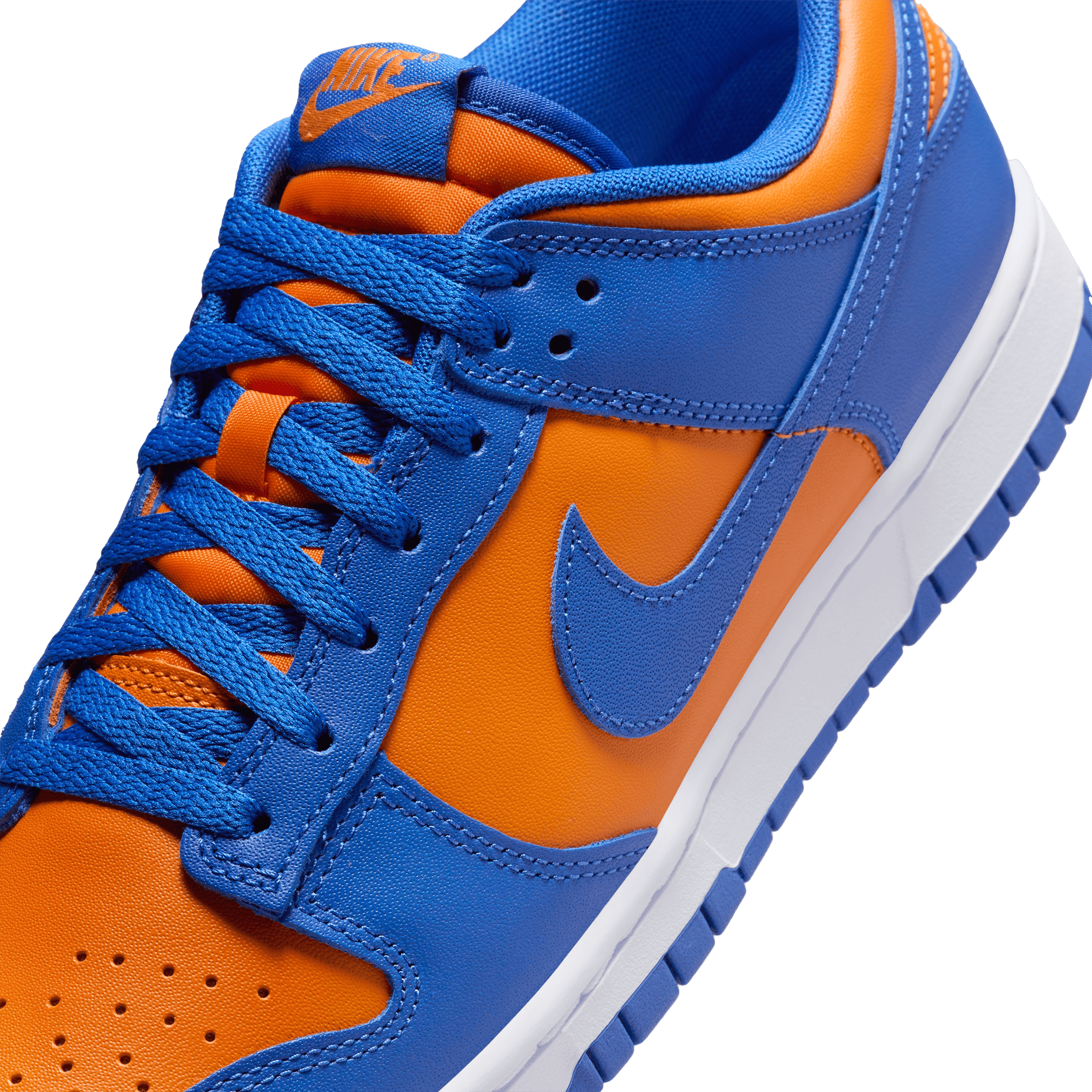 NIKE DUNK LOW RETRO BTTYS