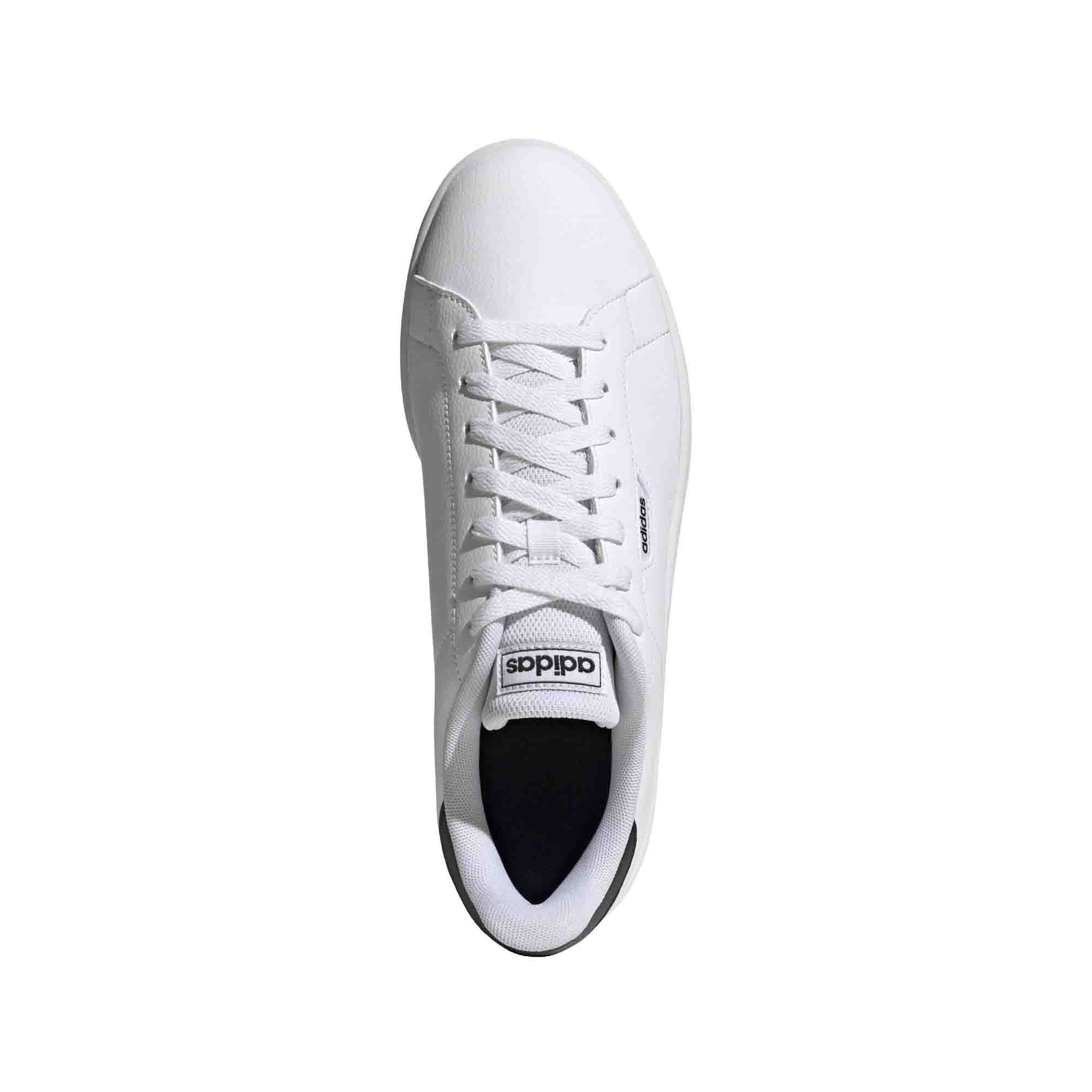 Court Shoes
