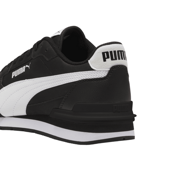 ST Runner v4 Nylon