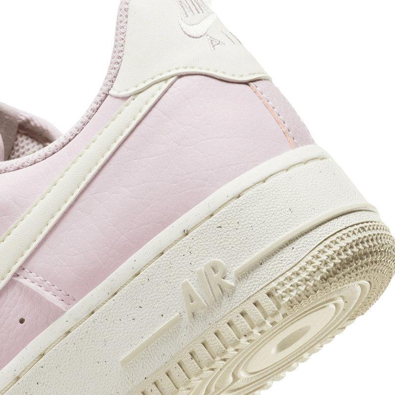 W Air Force 1 07 Next Nature