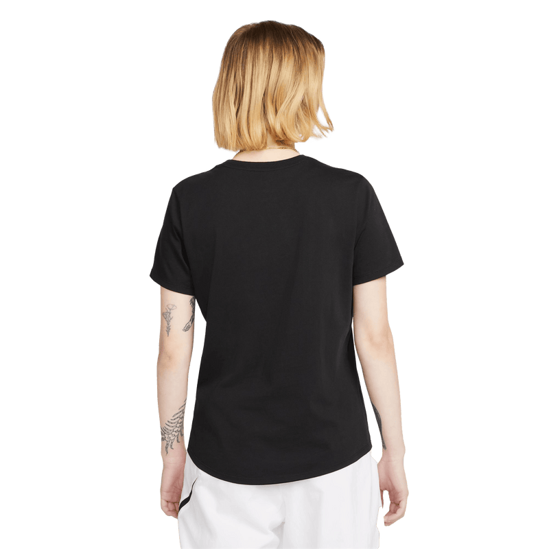 Nike Sportswear Club T-Shirt – Women's