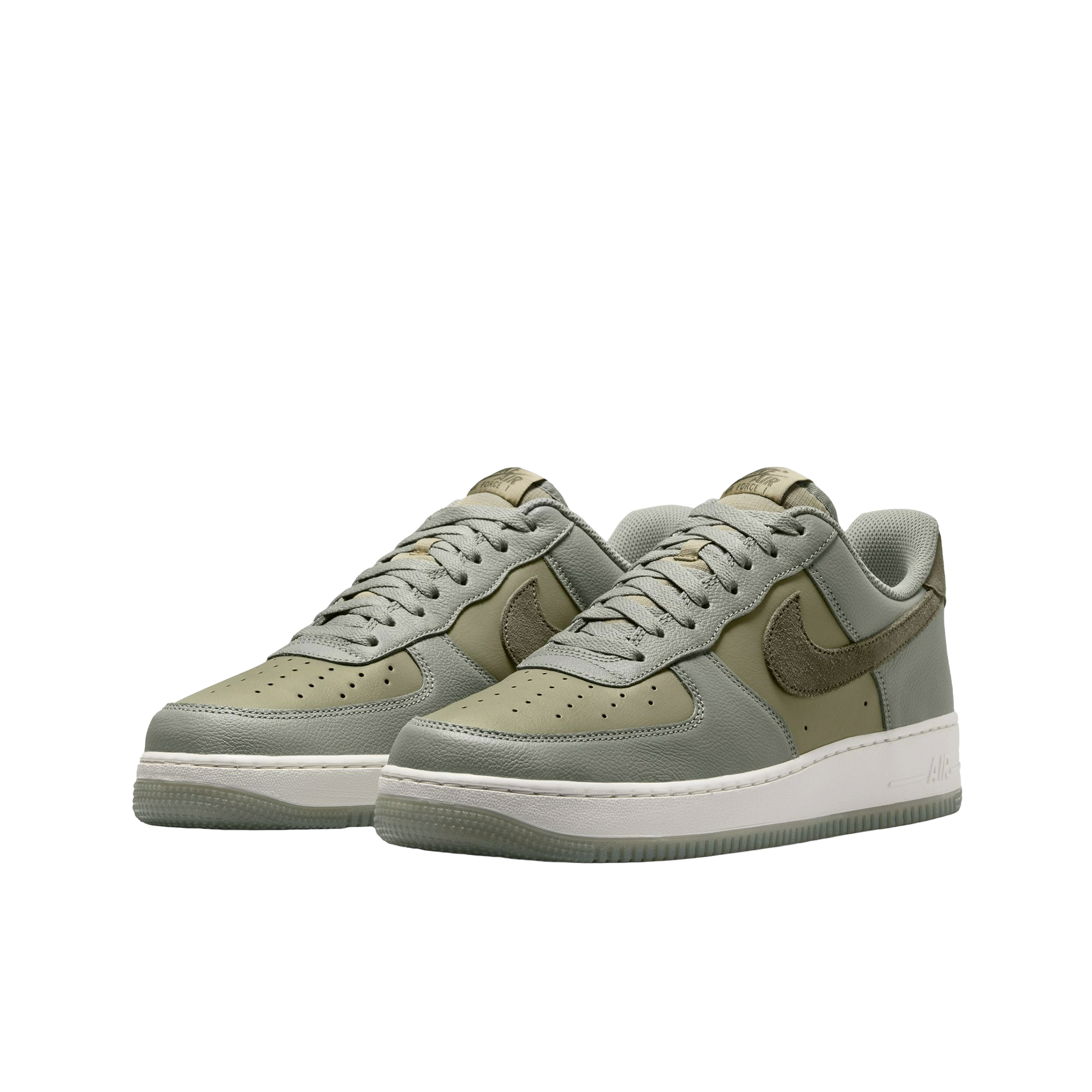 Air Force 1 07 Lv8 Ess+