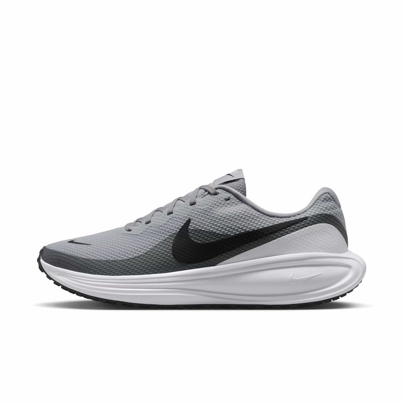 Nike Revolution 8