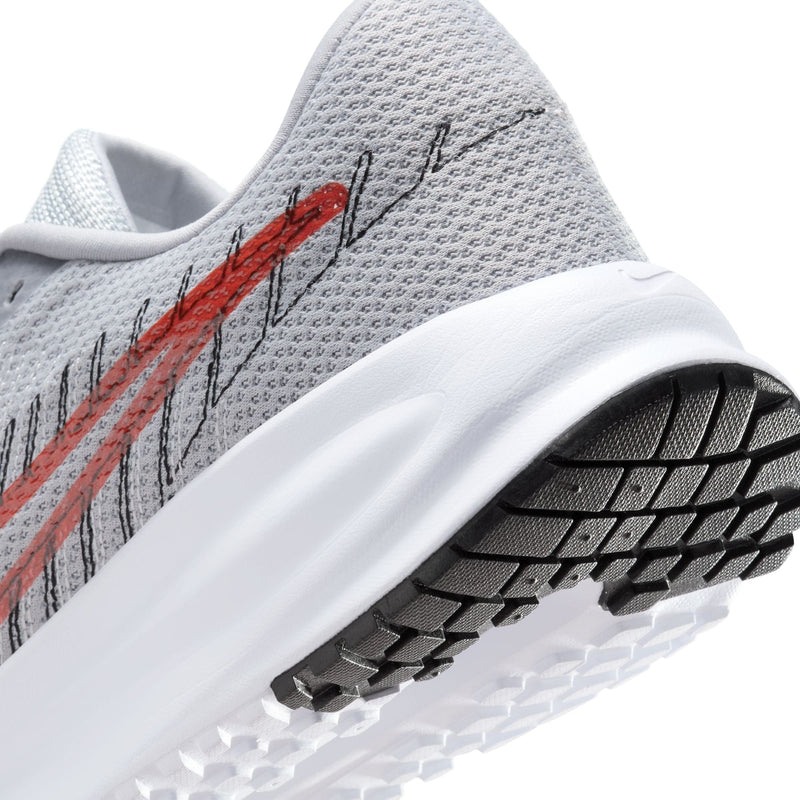 Nike Run Defy