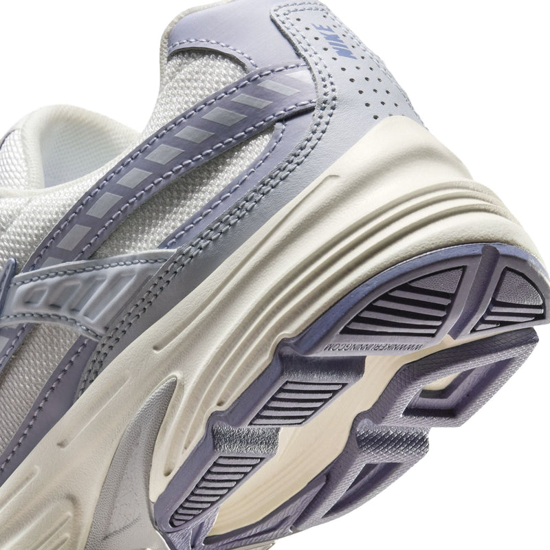 Nike Initiator Sneakers