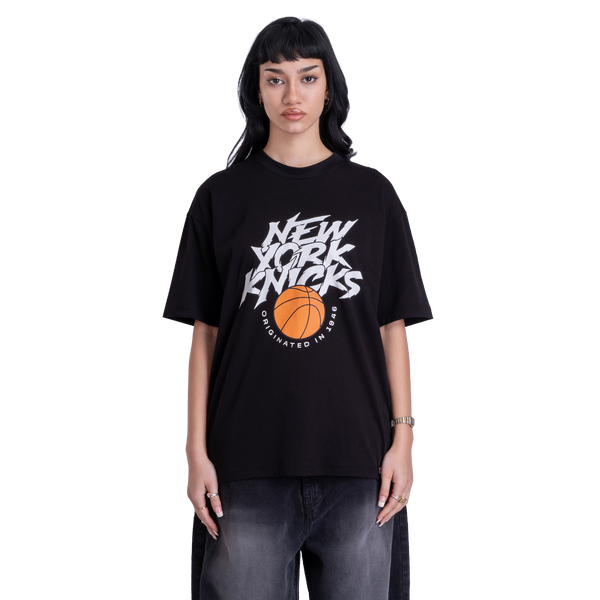 KNICKS Front Print Tee