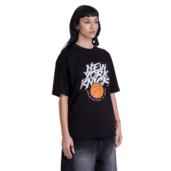 KNICKS Front Print Tee
