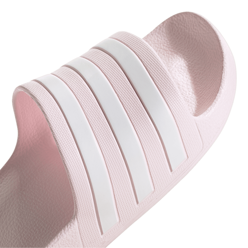 Adilette Aqua Slides