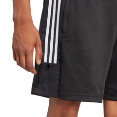 Tiro Shorts