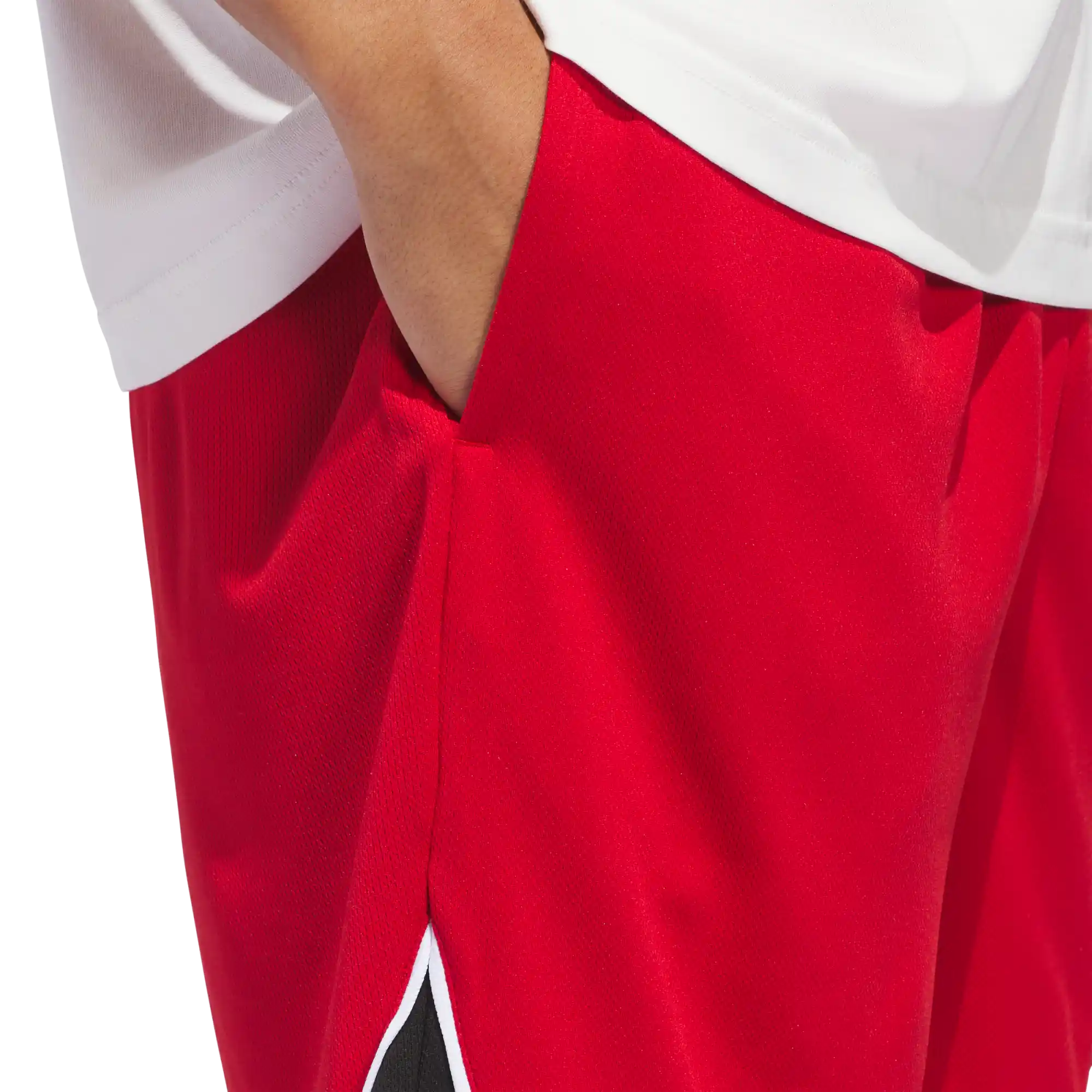 ADIDAS BASKETBALL BADGE OF SPORT SHORT