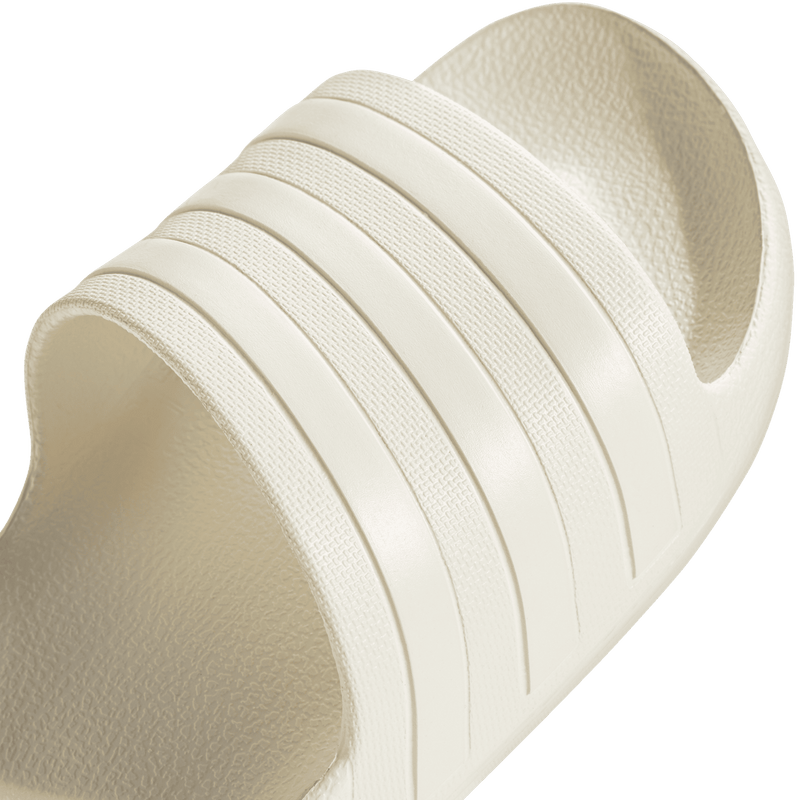 Adilette Aqua Slides
