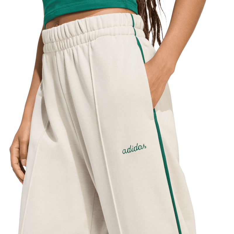 Seasonal Essentials Colourpop Joggers with Embroidered Graphic