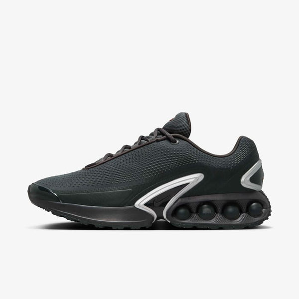Nike Air Max Dn Sneakers